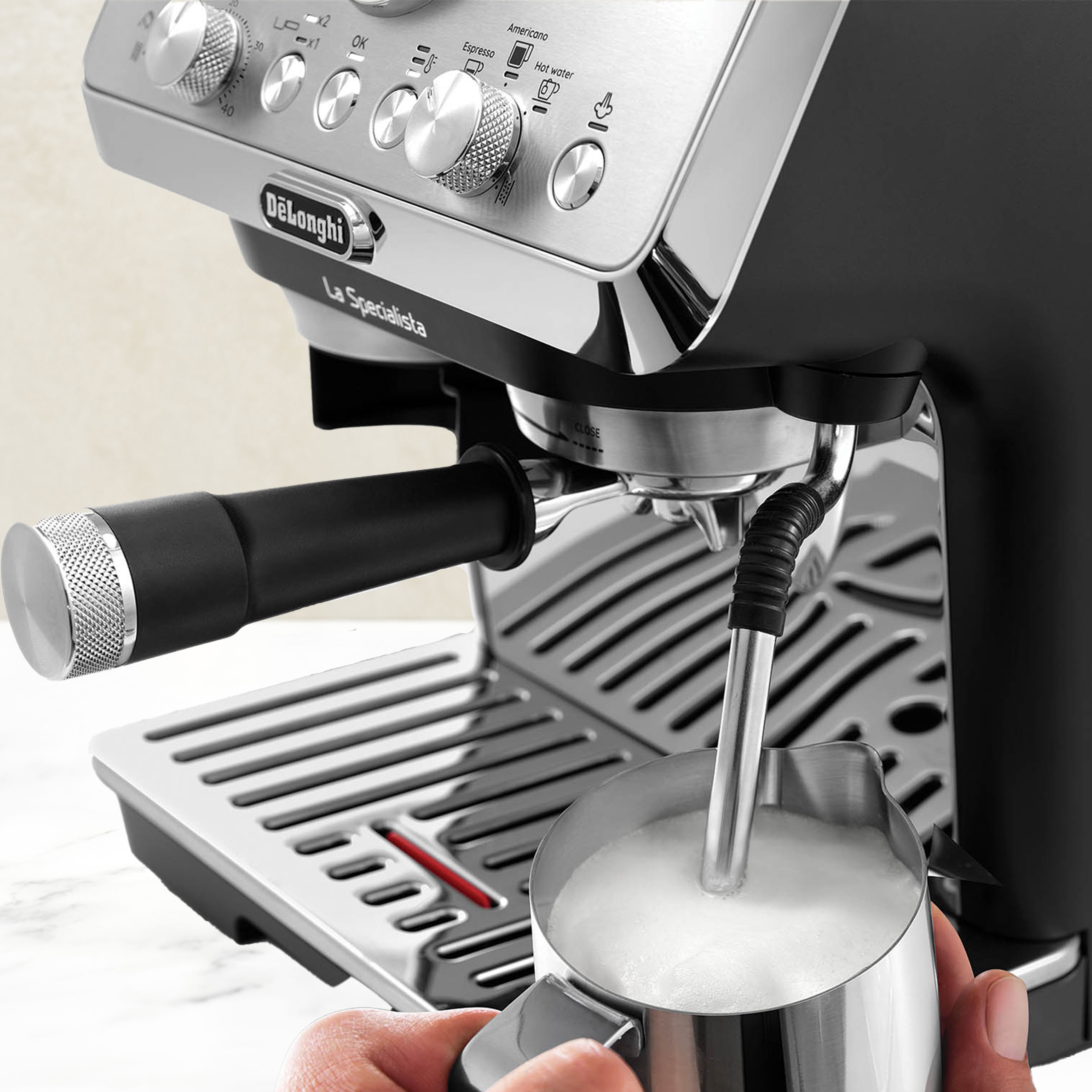 De'Longhi La Specialista Arte Evo Manual Bean to Cup Coffee Machine with Cold Brew