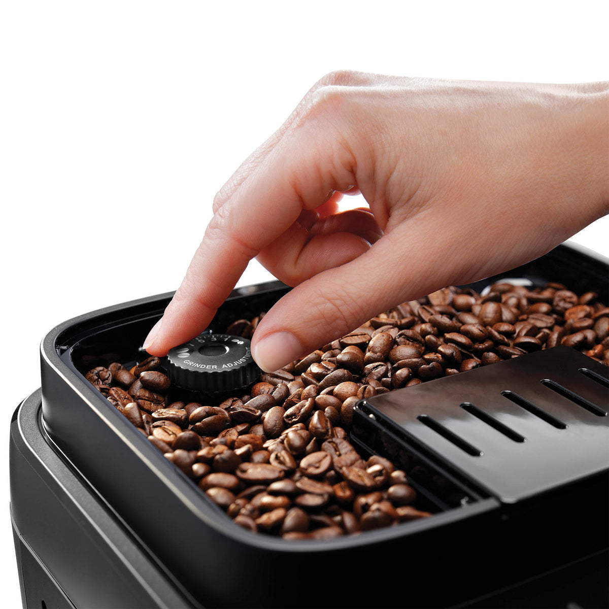 De&#39;Longhi Magnifica Evo Fully Automatic Bean to Cup Coffee Machine